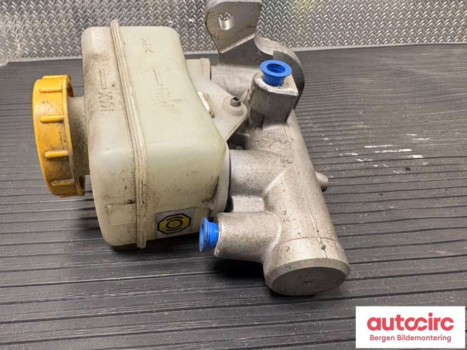 Bremsepumpe hoved til Subaru Legacy 2003-2007 (Type IV, Fase 1)  (SUBARU|26401AG010|)