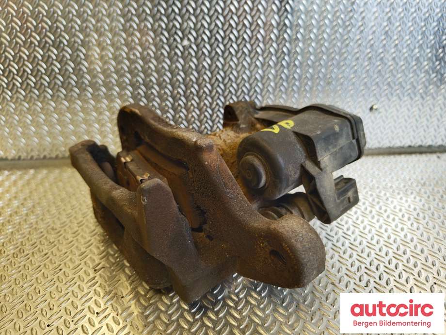 Bremsecaliper venstre bak til Nissan Qashqai 2014-2021 (Type II) (NISSAN|440114EA0A|)