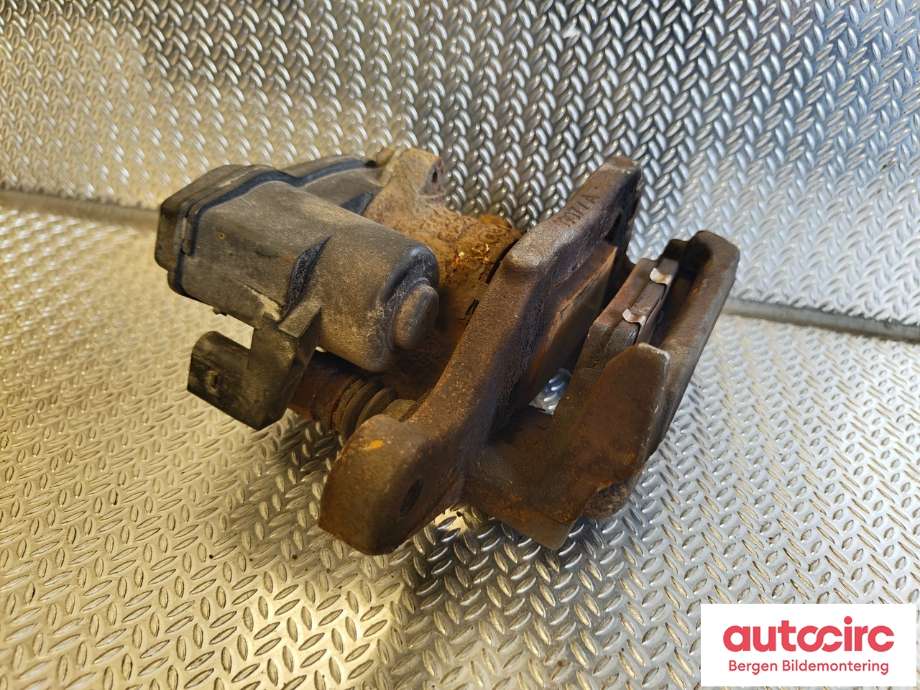Bremsecaliper høyre bak til Nissan Qashqai 2014-2021 (Type II)  (NISSAN|440014EA0A|)