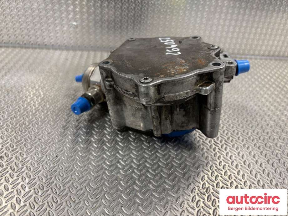 Bensinpumpe mekanisk til Audi A4 2007-2014 (Type IV) (B8) (B8) (AUDI|06H 127 025 Q|06H 127 025 N|)