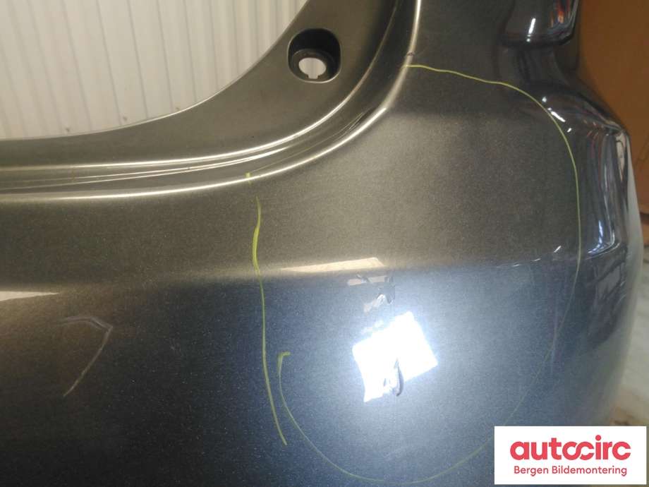 Støtfanger bak til Toyota Avensis 2009-2015 (Type III, Fase 1)  (TOYOTA|5215905908|)