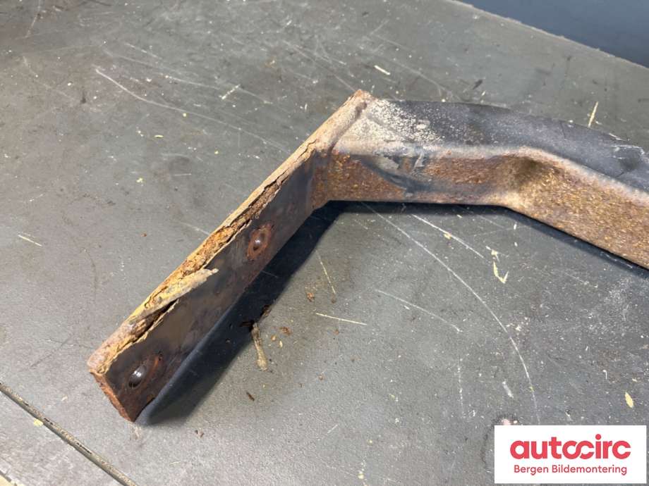 Hengerfeste til Toyota Hiace 2007-2012 (Fase 3)  (TOYOTA|)
