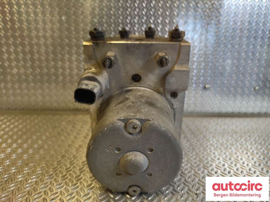 ABS sentral til Toyota Avensis 2003-2008 (Type II)  (TOYOTA|4405005110|)