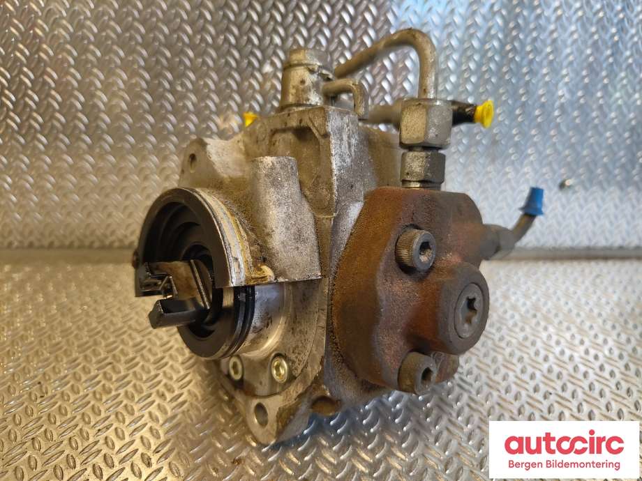 Dieselpumpe til Toyota Avensis 2003-2008 (Type II) (TOYOTA|221000R020|)