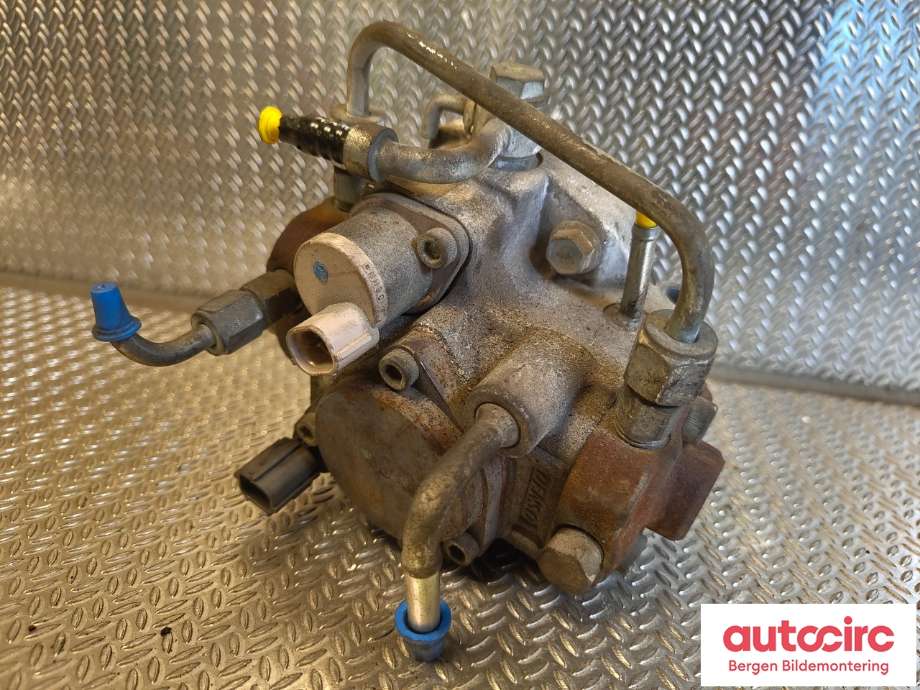Dieselpumpe til Toyota Avensis 2003-2008 (Type II) (TOYOTA|221000R020|)