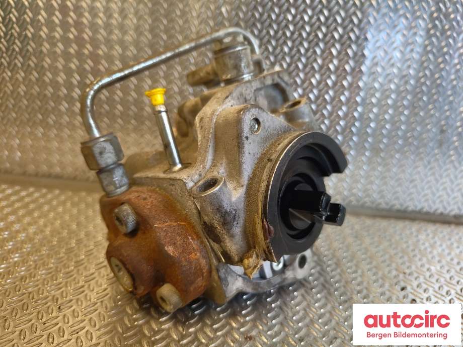 Dieselpumpe til Toyota Avensis 2003-2008 (Type II) (TOYOTA|221000R020|)