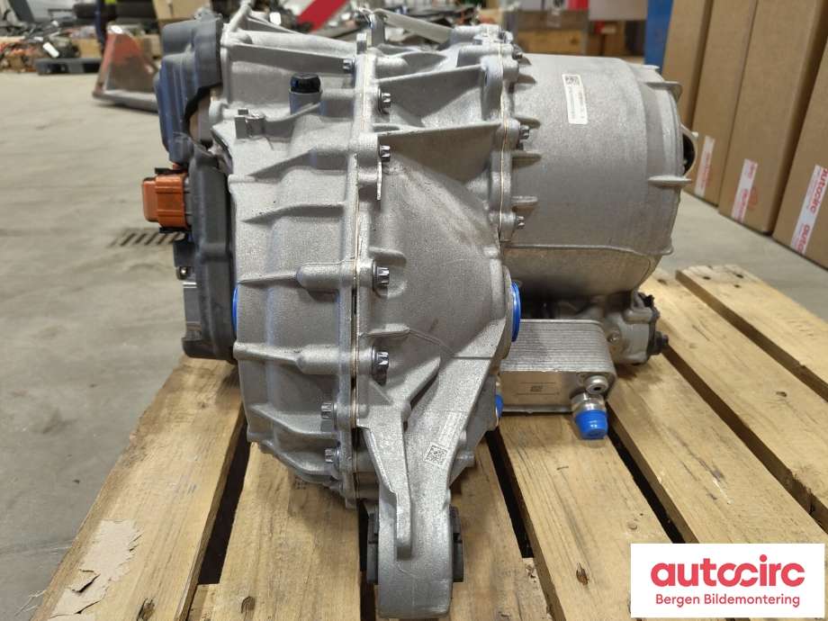 Motor elbil bak til Tesla Model Y 2021-2024 (Type I)  (TESLA|1663000-DL-A|)