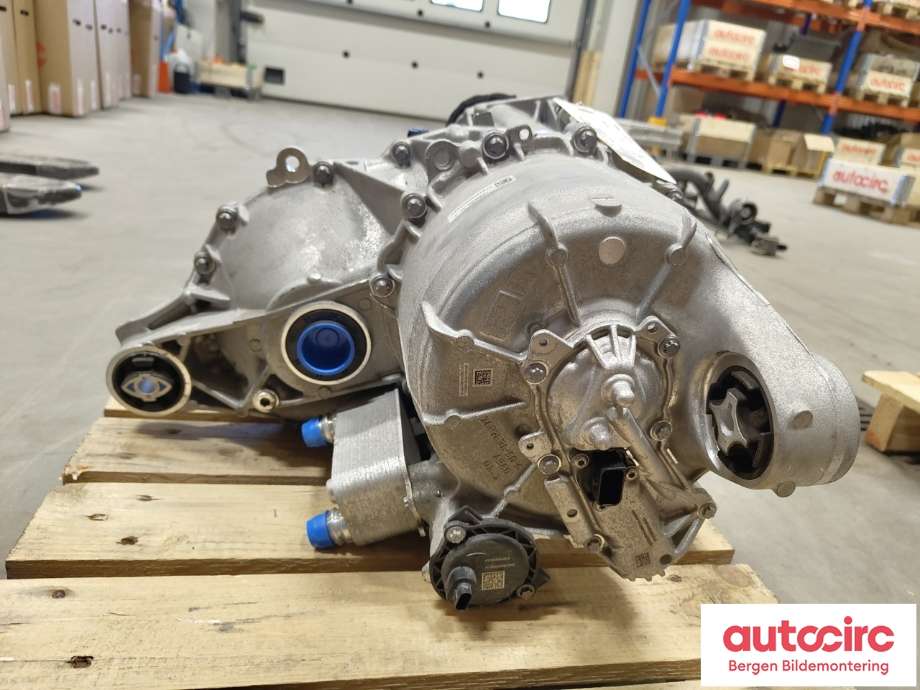 Motor elbil bak til Tesla Model Y 2021-2024 (Type I)  (TESLA|1663000-DL-A|)
