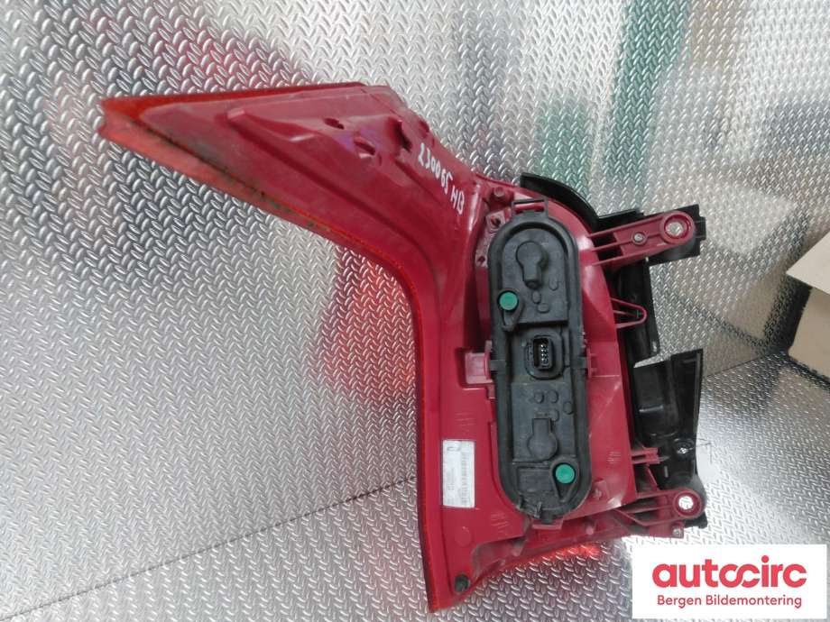 Baklykt høyre til Peugeot 5008 2010-2017 (Type I)  (PEUGEOT|6351 KH|)