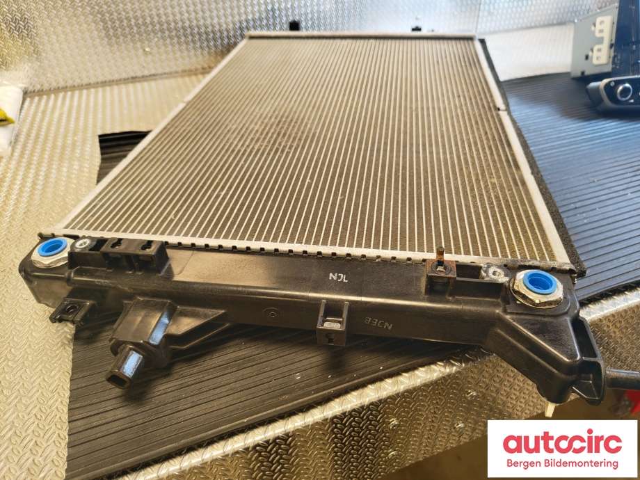 Radiator (automat gir) til Hyundai Ioniq Electric 2019-->> (Fase 2) (HYUNDAI|25310G 7000|)