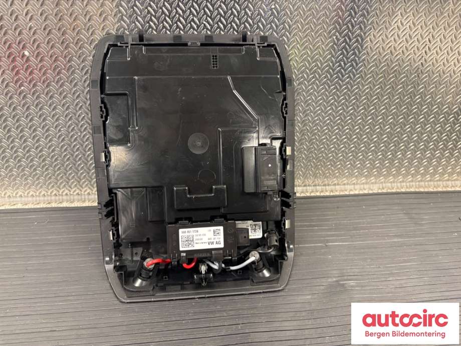 Tak konsoll til VW ID.4 2020-->>  (VOLKSWAGEN|5Q0 951 172 A|)
