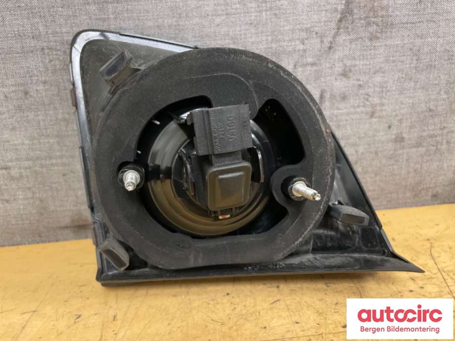 Baklykt venstre indre til VW Golf, Plus/Cross 2009-2013 (Fase 2) (VOLKSWAGEN|5M0 945 093 M|)