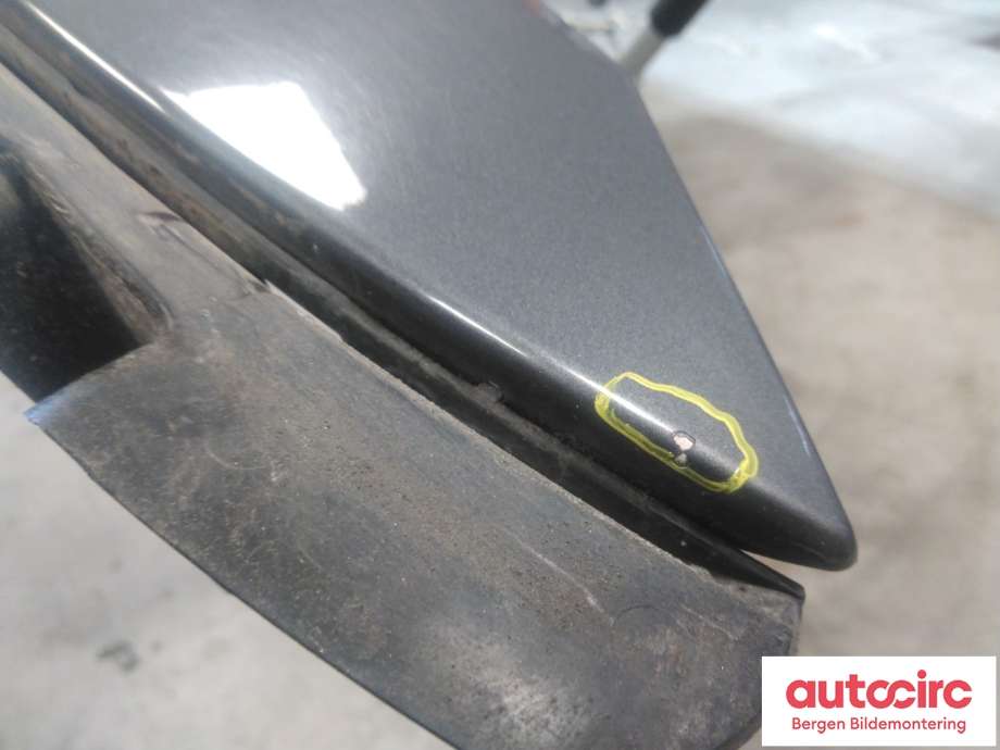 Skjerm høyre foran til BMW 5-Serie 2003-2010 (E60/E61) (E60/E61) (BMW|41 35 7 111 430|)