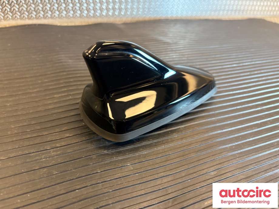 Antenne forsterker til Audi Q4 e-tron 2021-->>  (AUDI|5WA 035 507 A|)