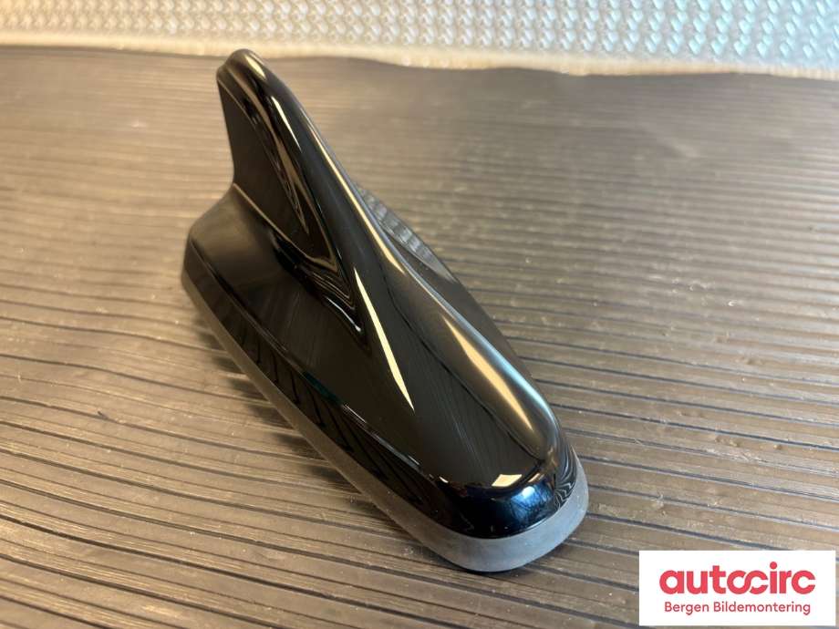 Antenne forsterker til Audi Q4 e-tron 2021-->>  (AUDI|5WA 035 507 A|)