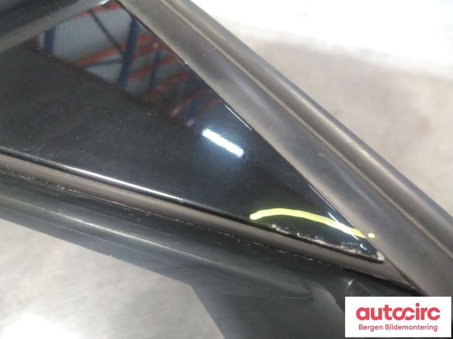 Dør høyre bak til Audi A8 2003-2010 (Type II) (AUDI|4E0 833 052 C|)