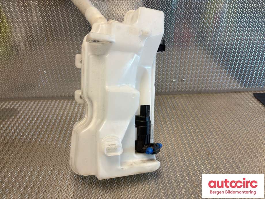 Spylertank foran til VW ID.4 2020-->> (VOLKSWAGEN|1EA 955 453 H|)