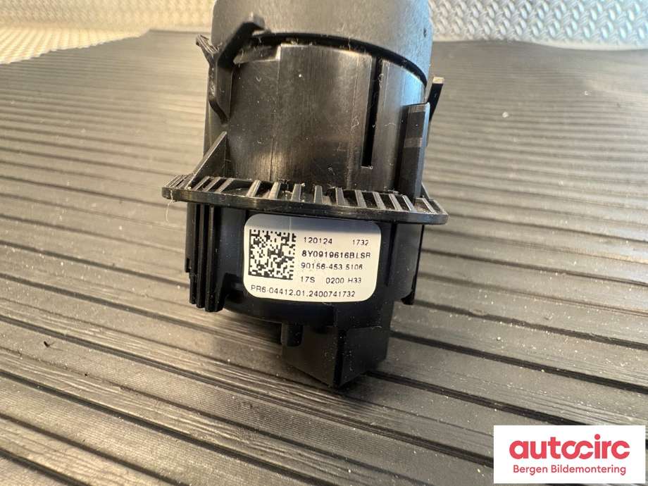 Bryter diverse til Audi Q4 e-tron 2021-->>  (AUDI|8Y0 919 616 B|)