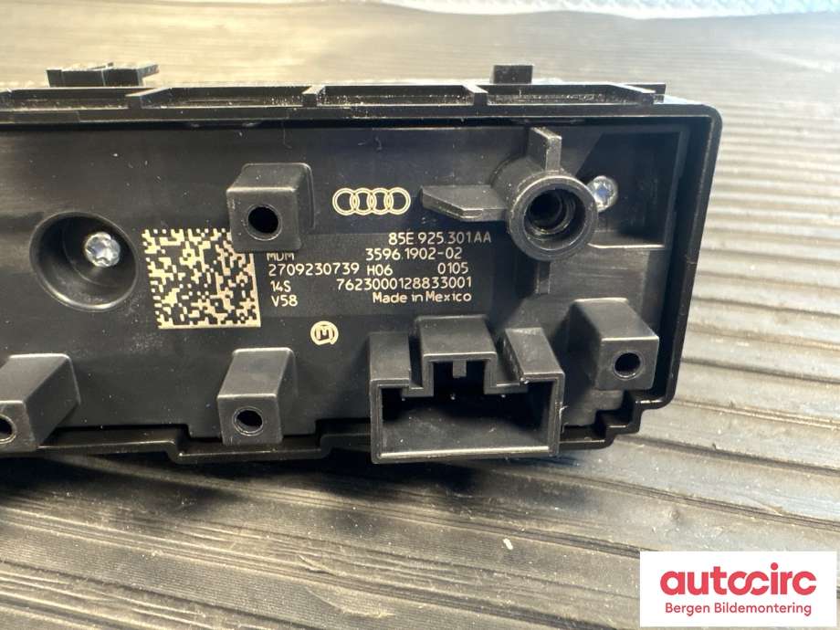 Bryter nødblink til Audi Q4 e-tron 2021-->> (AUDI|85E 925 301 AA|)
