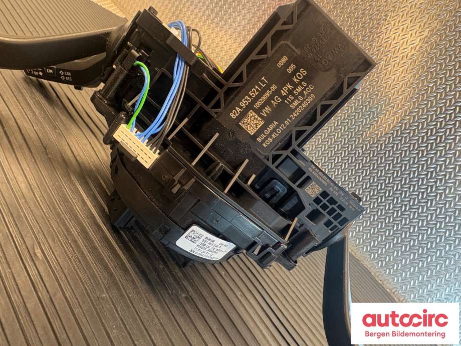 Bryter combi til Audi Q4 e-tron 2021-->>  (AUDI|82A 953 521 LT|)