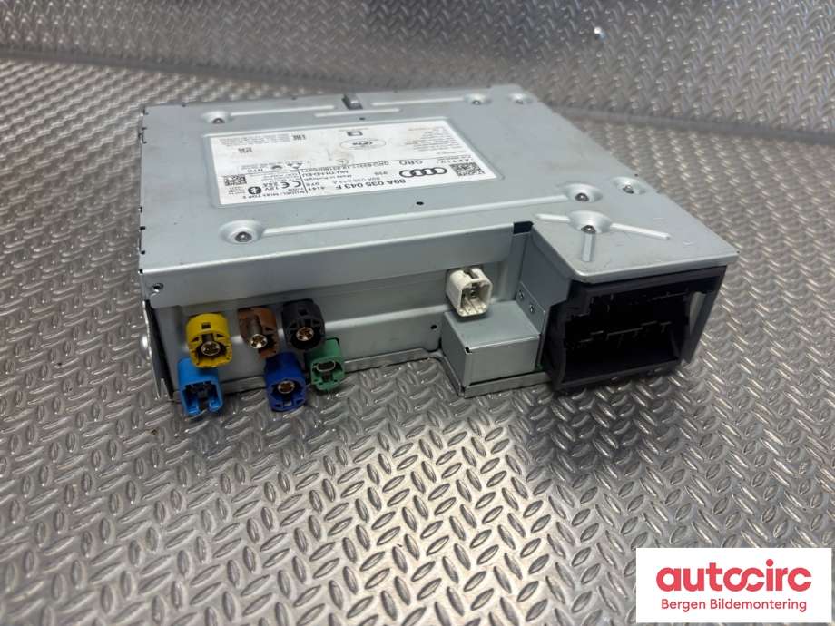 Styreenhet DAB til Audi Q4 e-tron 2021-->> (AUDI|89A 035 043 M|89A 035 043 F|)