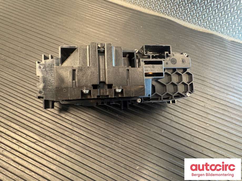 Bryter diverse til Audi Q4 e-tron 2021-->>  (AUDI|89A 713 059 F|)