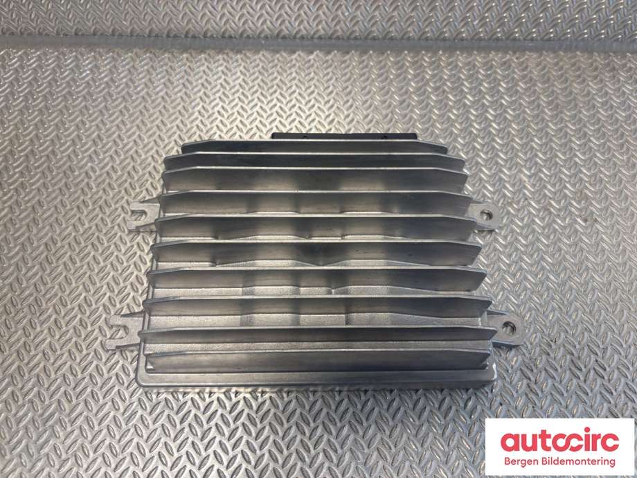 Bilstereo forsterker til Audi Q4 e-tron 2021-->>  (AUDI|8Y0 035 465 A|)