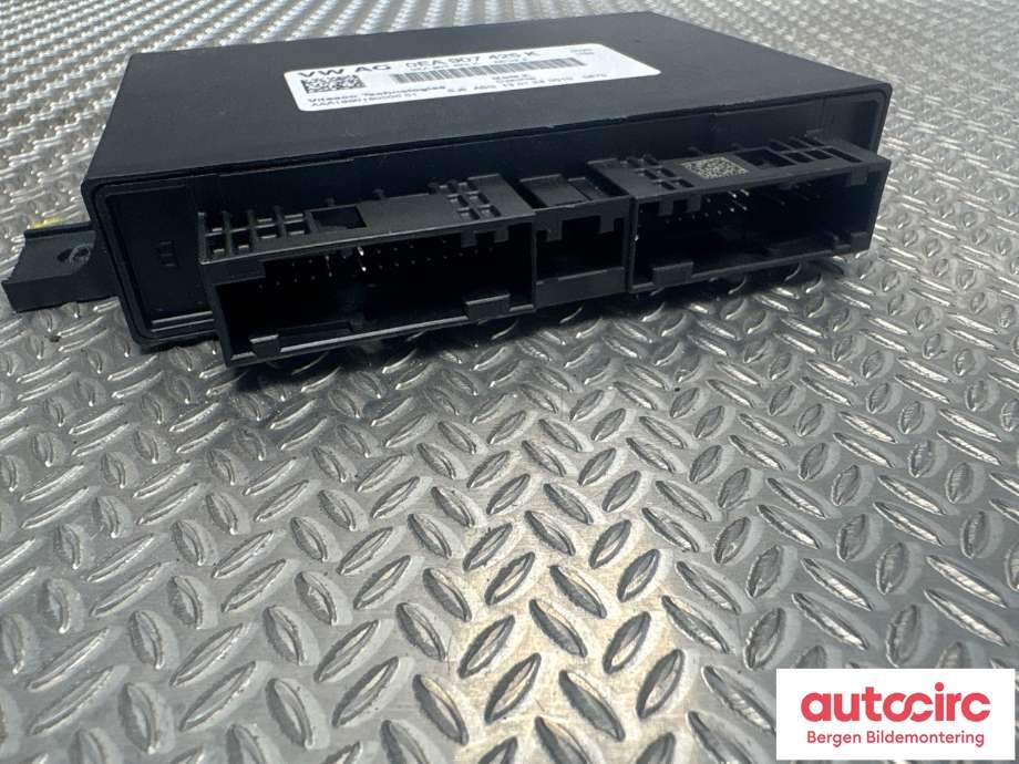 Styreenhet diverse til Audi Q4 e-tron 2021-->> (AUDI|0EA 906 014 FH||0EA907425K)