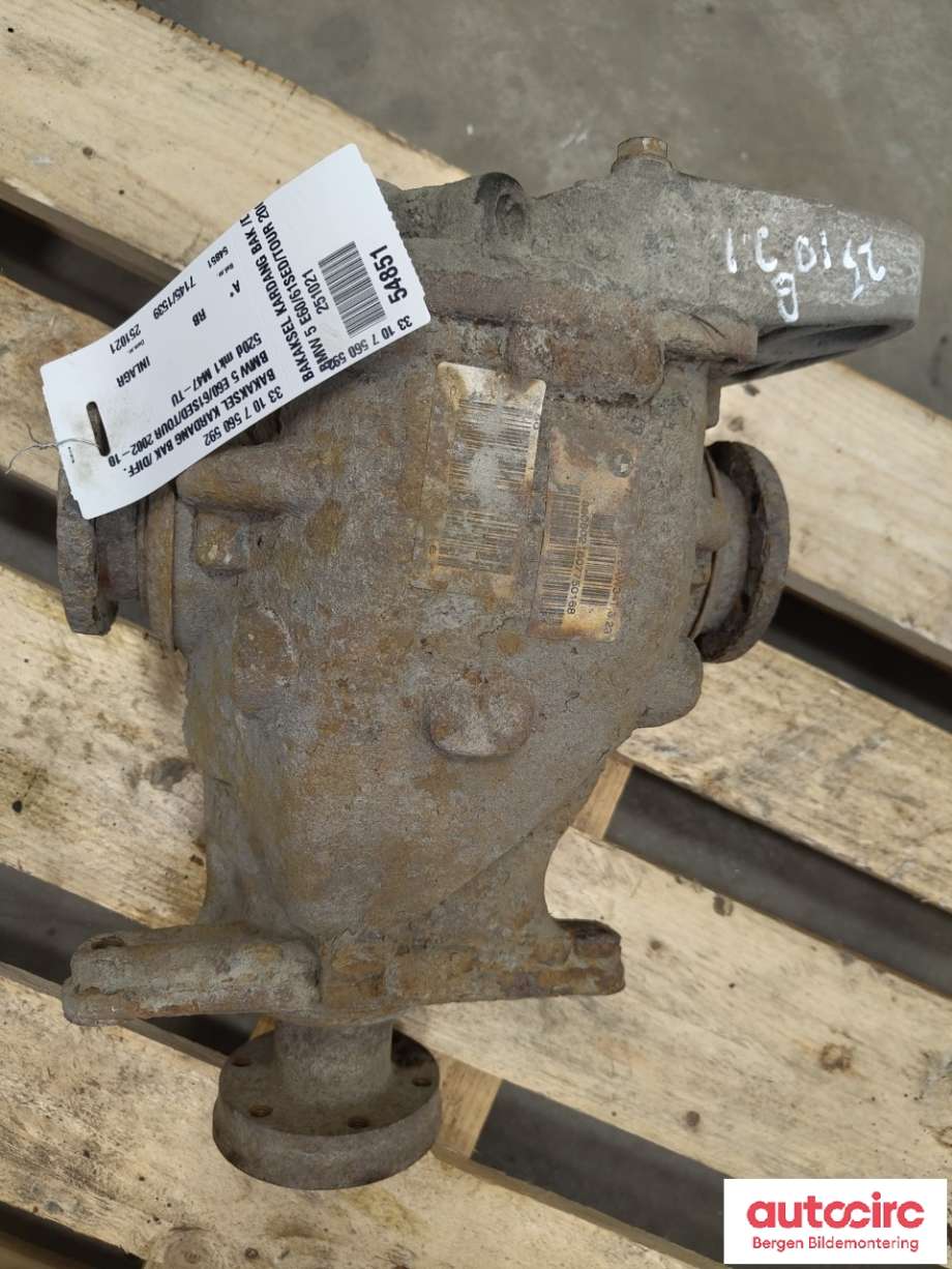Kardang klokke bak til BMW 5-Serie 2003-2010 (E60/E61) (E60/E61) (BMW|33 10 7 560 592|)