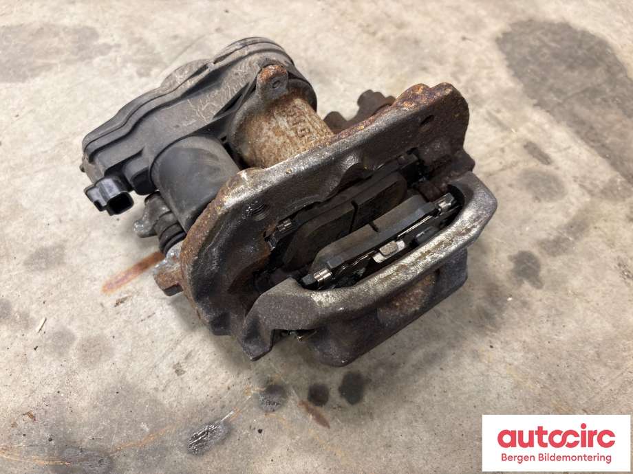 Bremsecaliper høyre bak til Toyota C-HR 2016-->>  (TOYOTA|4783010030|)