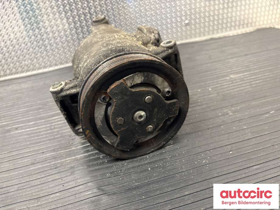 Aircondition kompressor til VW Passat 2005-2010 (B6) (B6) (Volkswagen|1K0 820 808 F|1K0 820 859 F)