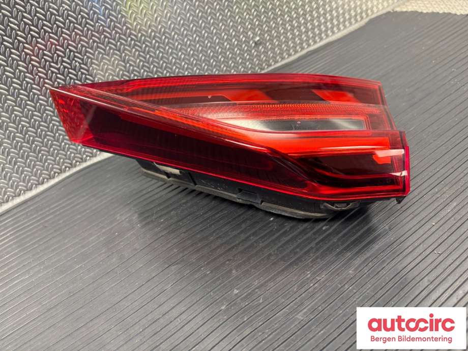 Baklykt høyre indre til Audi A1 2018-->> (Type II)  (AUDI|82A 945 094 B|)