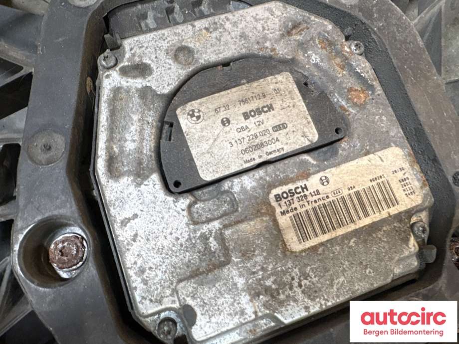 Kjølevifte til BMW 5-Serie 2003-2010 (E60/E61) (E60/E61) (BMW|17 42 7 801 657|)