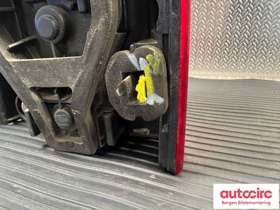 Baklykt venstre til Citroën Berlingo 2002-2008 (Type I, Fase 2) (CITROEN|6350 CX|6350 Z0|)