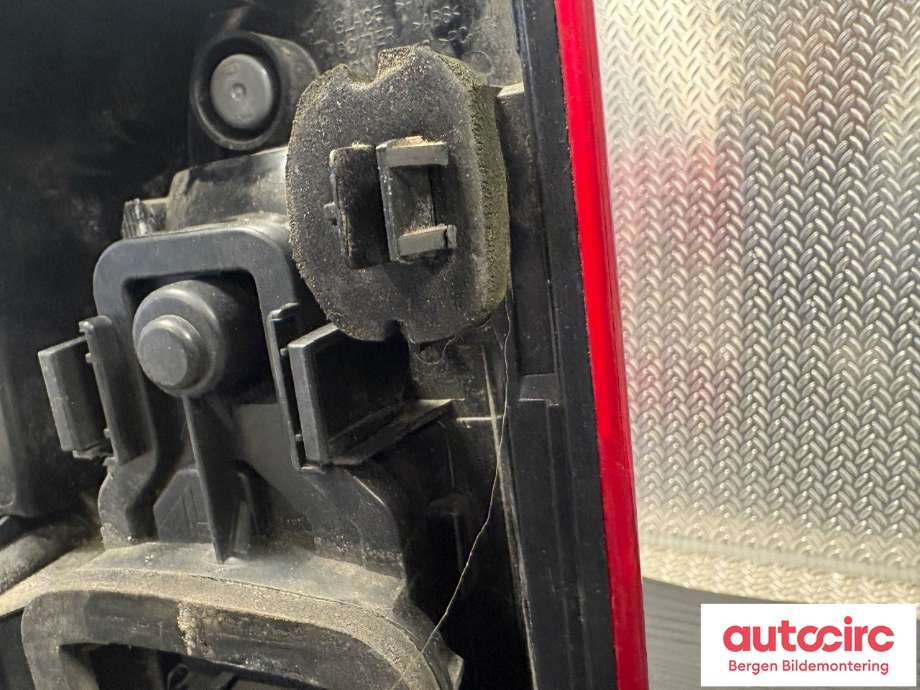 Baklykt venstre til Citroën Berlingo 2002-2008 (Type I, Fase 2) (CITROEN|6350 CX|6350 Z0|)