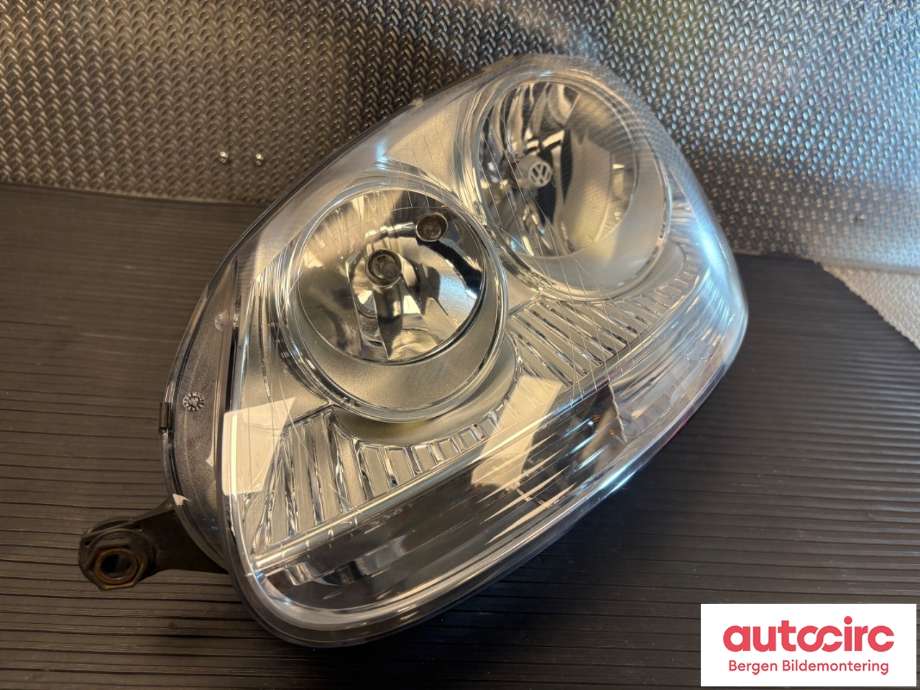 Frontlykt venstre halogen til VW Golf V, Combi 2003-2008  (VOLKSWAGEN|1K6 941 029 P|)