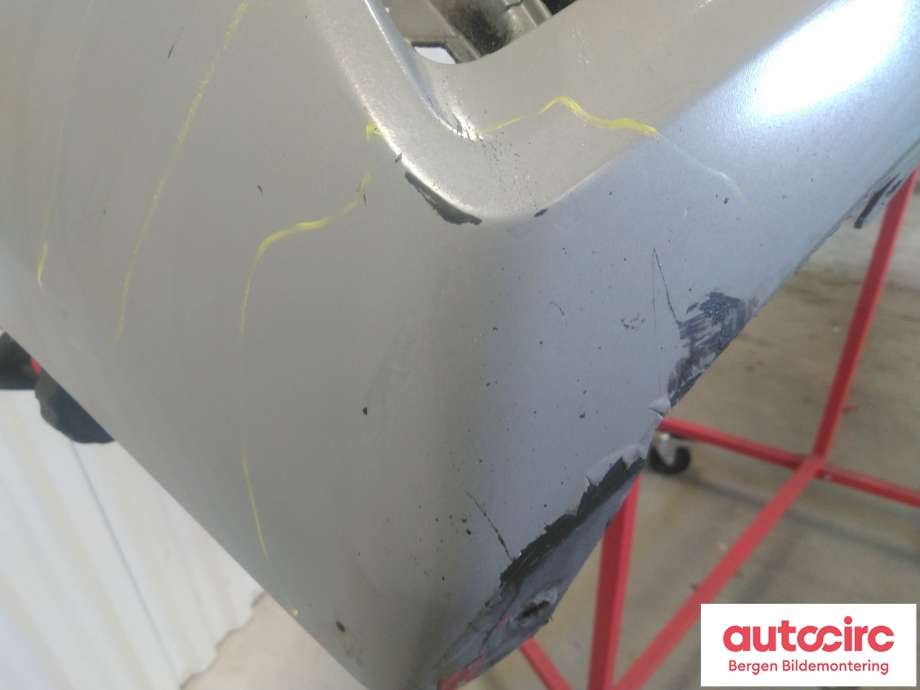 Støtfanger bak til Toyota Yaris 2014-2020 (Type III, Fase 2) (TOYOTA|521590U921|)