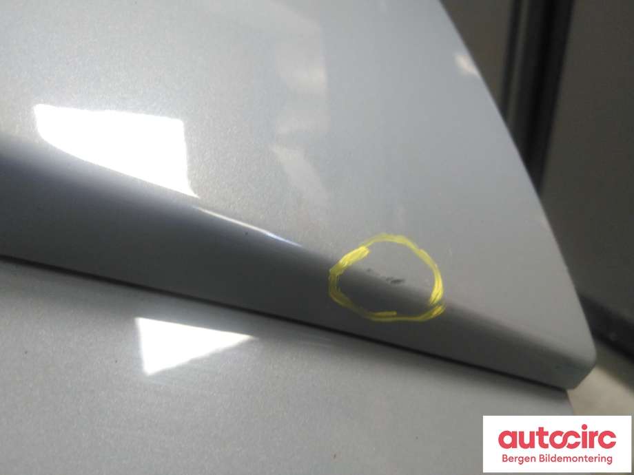 Bakluke combi til Toyota Yaris 2014-2020 (Type III, Fase 2) (TOYOTA|670050D540|)