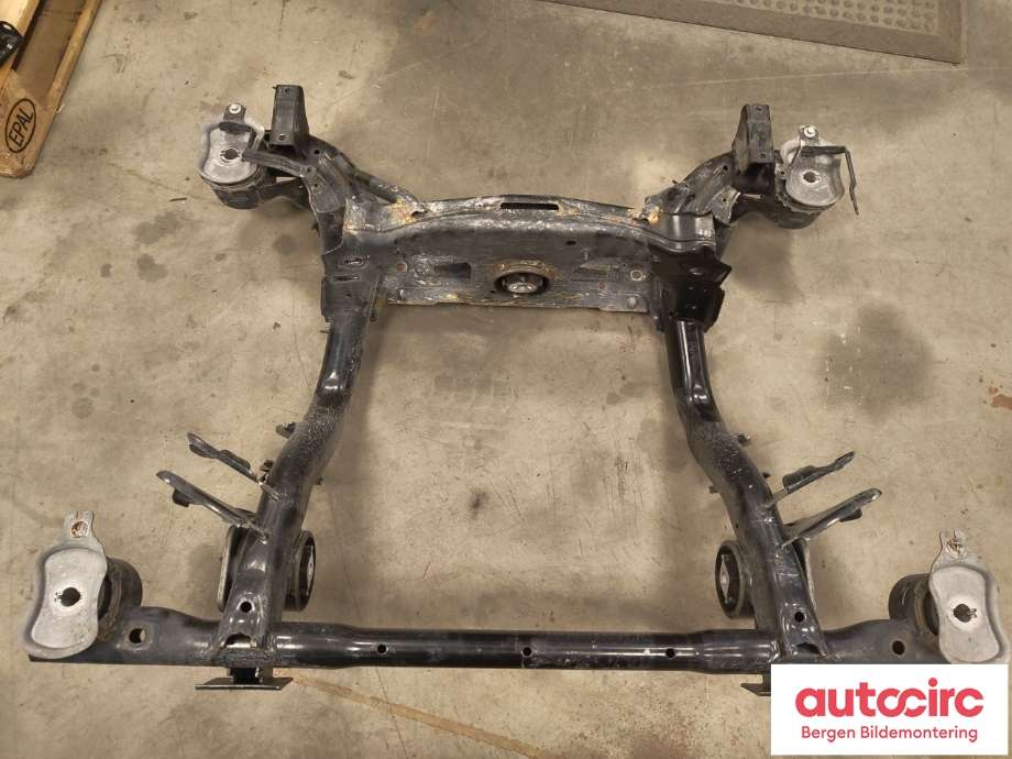 Travers bak til VW ID.4 2020-->>  (VOLKSWAGEN|1EA 505 235 BC|1EA 505 235 BN|1EA 505 235 CC)