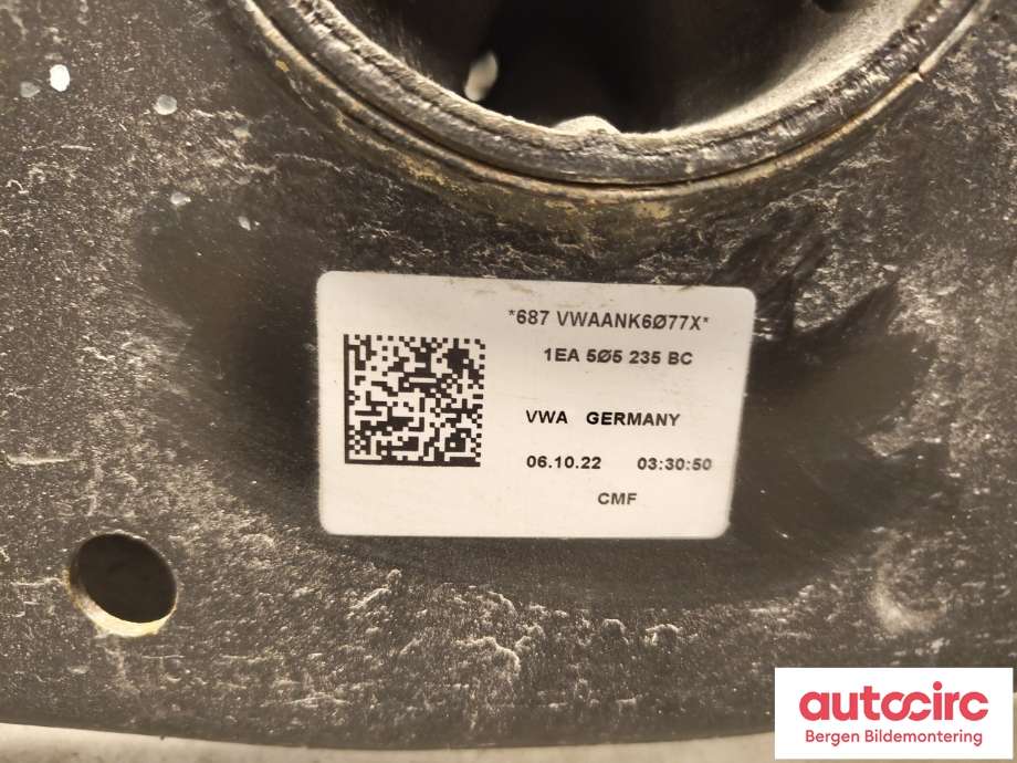 Travers bak til VW ID.4 2020-->>  (VOLKSWAGEN|1EA 505 235 BC|1EA 505 235 BN|1EA 505 235 CC)