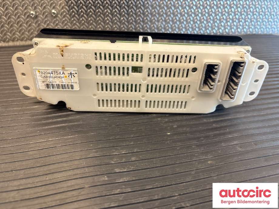Varmeapparat betjening til Mitsubishi Outlander 2012-2015 (Type III, Fase 1)  (MITSUBISHI|7820A475XA|)