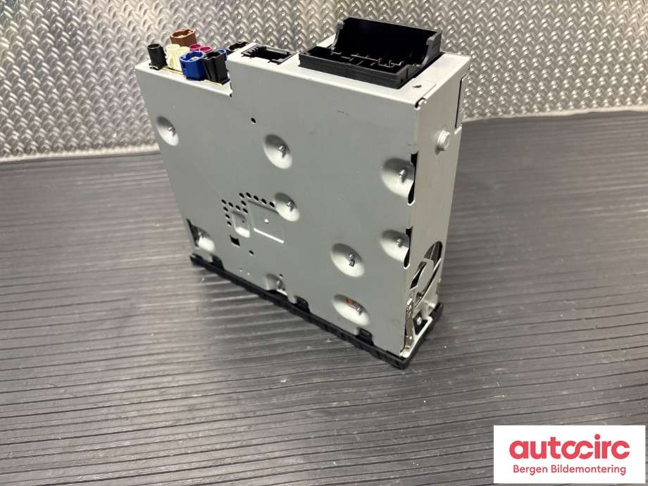 Bilstereo til Audi A1 2018-->> (Type II) (AUDI|83A 035 063 E|83A 035 063 C|)