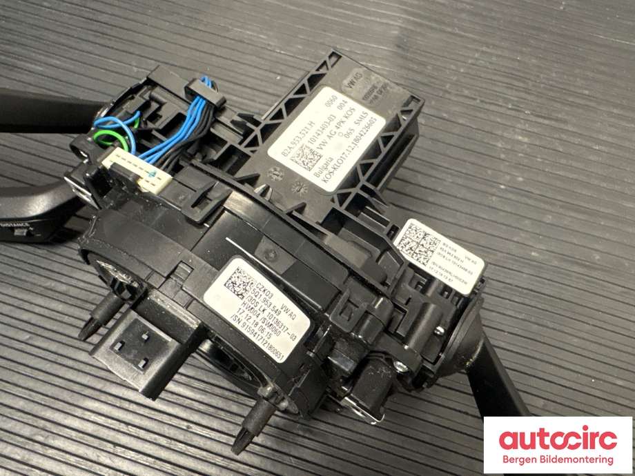 Bryter combi til Audi A1 2018-->> (Type II) (AUDI|82A 953 521 LT|82A 953 521 BM|)