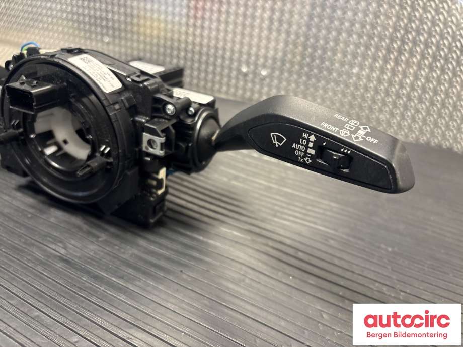 Bryter combi til Audi A1 2018-->> (Type II) (AUDI|82A 953 521 LT|82A 953 521 BM|)