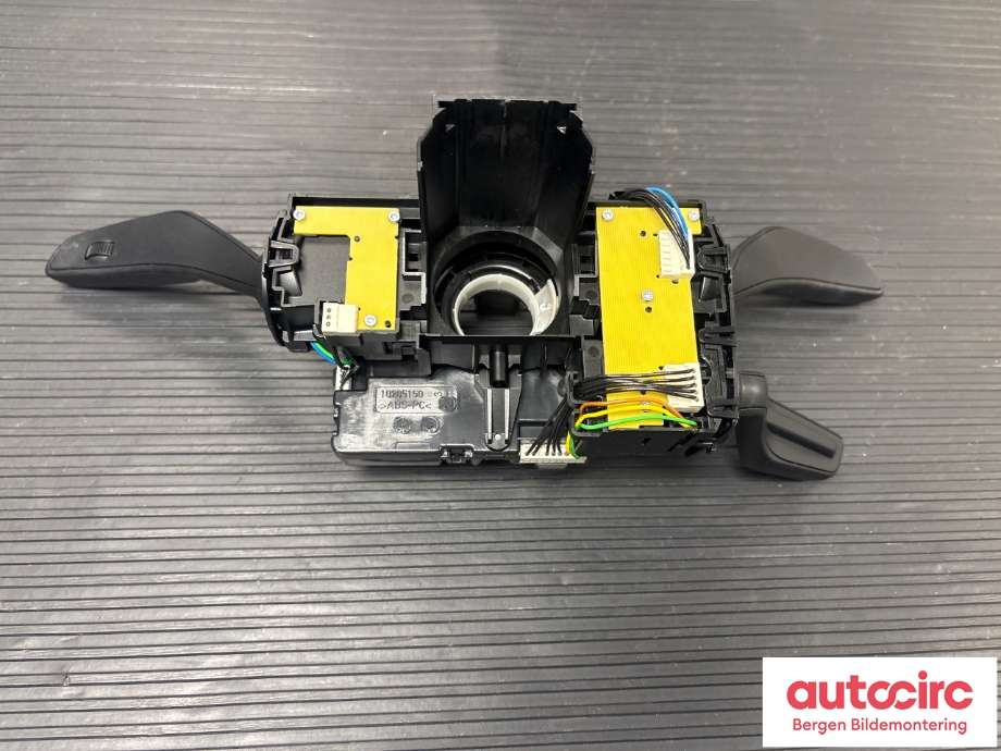 Bryter combi til Audi A1 2018-->> (Type II) (AUDI|82A 953 521 LT|82A 953 521 BM|)