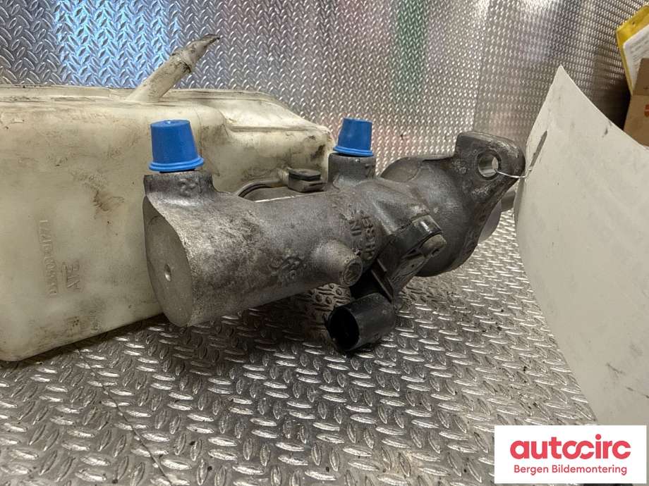Bremsepumpe hoved til VW Transporter / Caravelle 2019-->> (T6.1) (T6.1) (VOLKSWAGEN|7E0 611 019 C|)