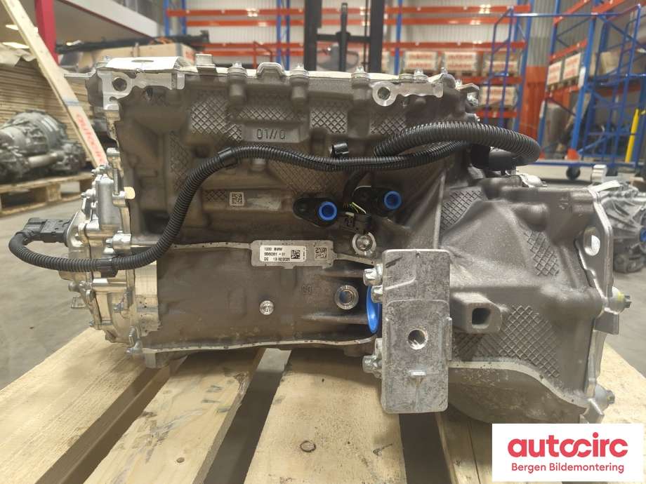 Motor elbil bak til BMW iX 2021-->> (I20) (I20) (BMW|12 33 5 B60 563|)