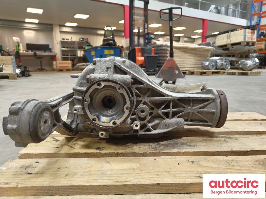 Kardang klokke bak til Audi A8 2003-2010 (Type II)  (AUDI|0AR 500 043|)