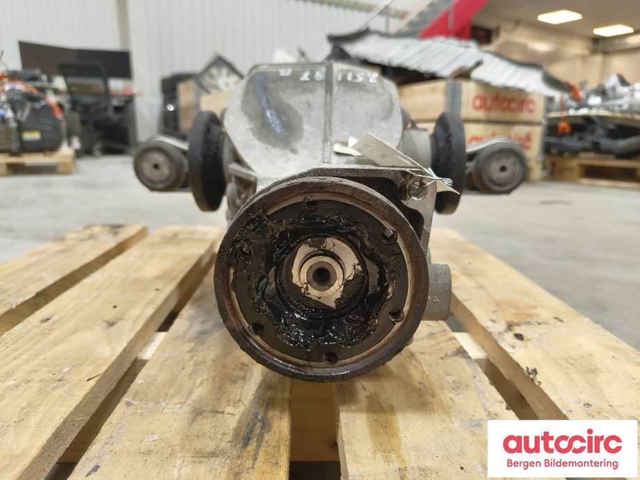 Kardang klokke bak til Audi A8 2003-2010 (Type II)  (AUDI|0AR 500 043|)