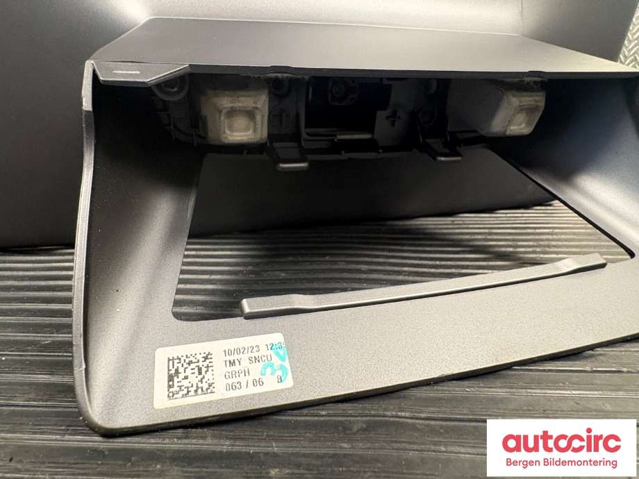 Instrument kjørecomputer til Tesla Model Y 2021-2024 (Type I)  (TESLA|1089543-00-J|)